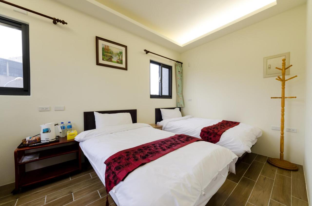 9X9 Homestay Hualien Extérieur photo